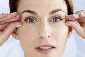 massage as a method of rejuvenating the skin around the eyes
